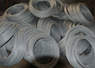 Chine L'électro de résistance à la corrosion a galvanisé le poids 25-35 g/m2 de zinc de fil fournisseur